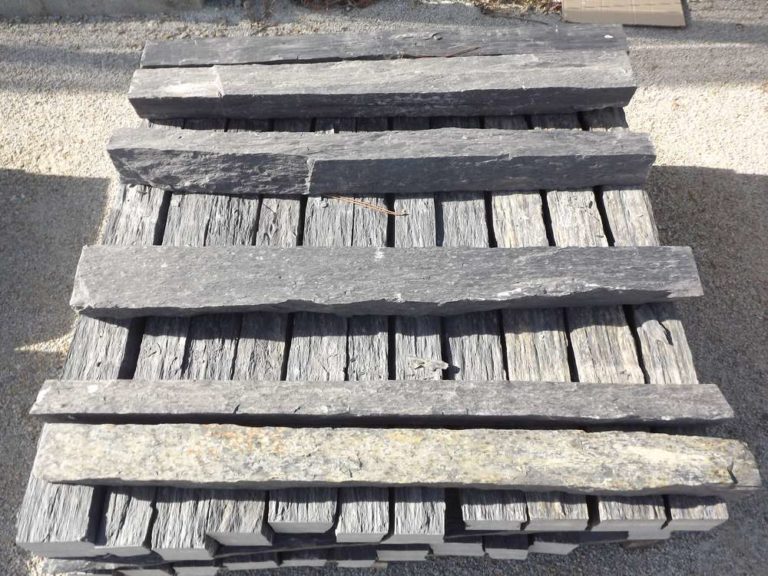 48 piquets de schiste - Merlevenez Morbihan